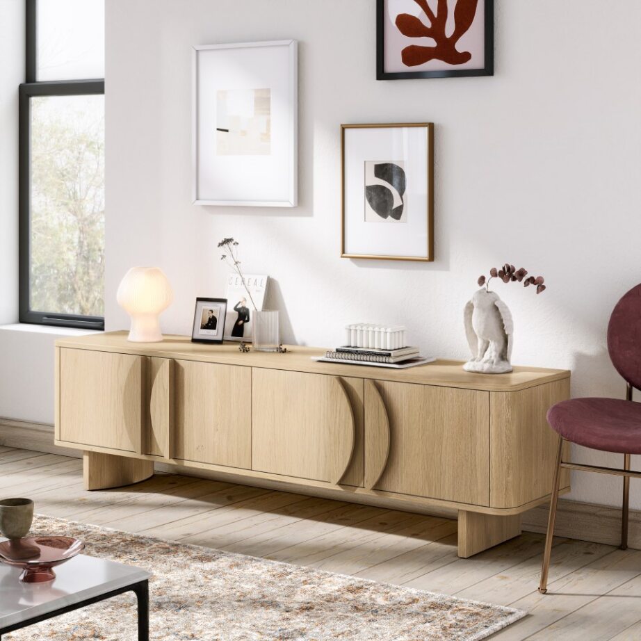 NORDIC LARGE MEDIA UNIT