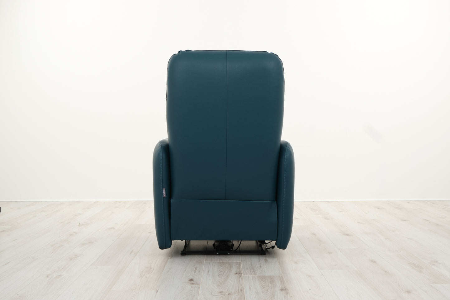 BILBAO ELECTRIC LEATHER ARMCHAIR