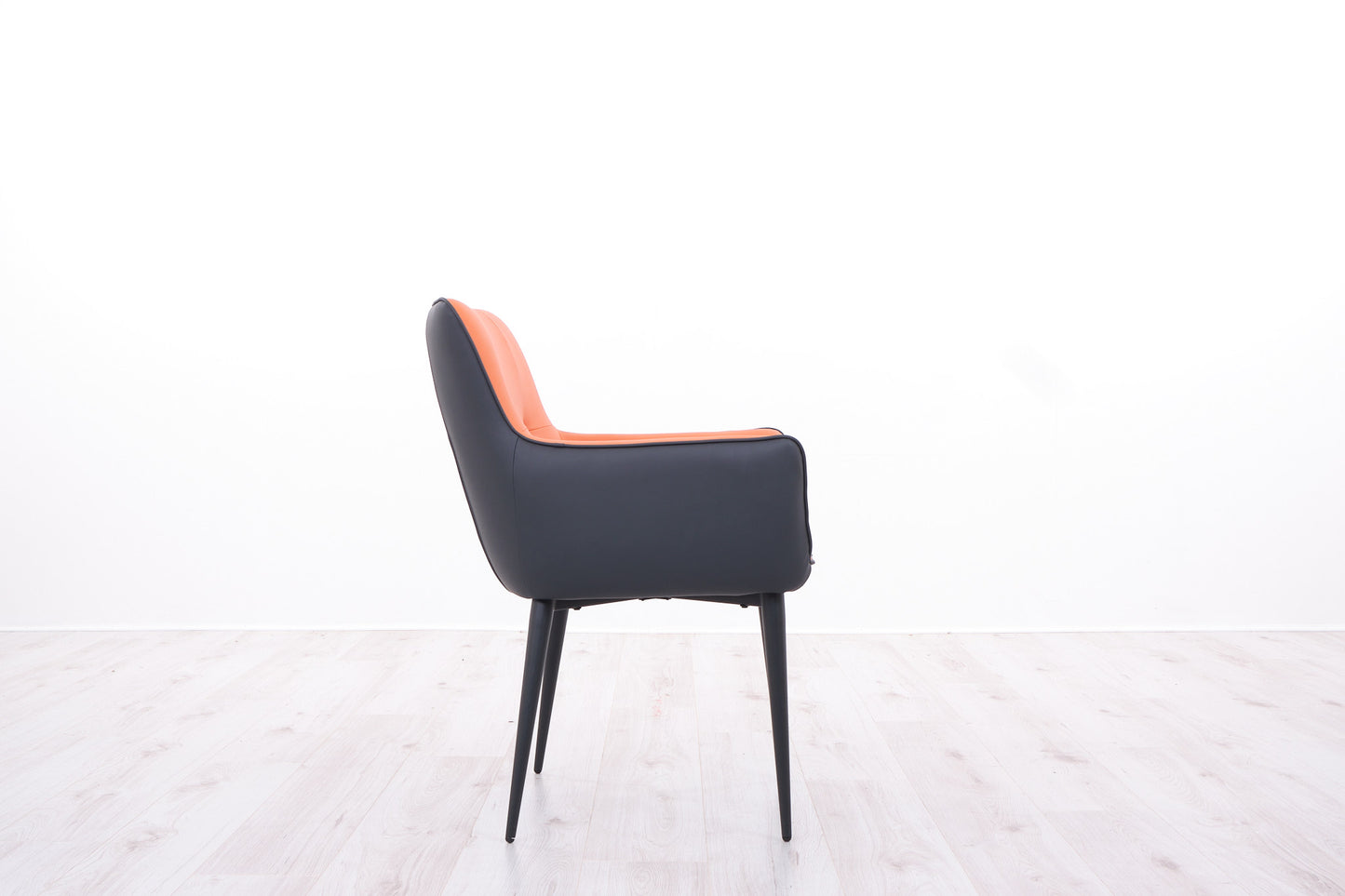 RUBY DINING ARMCHAIR